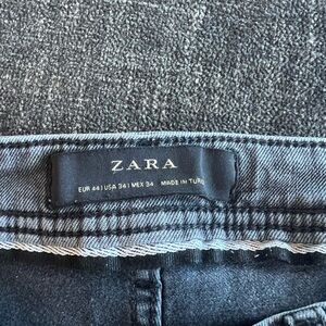 Zara Men’s Grey Jeans